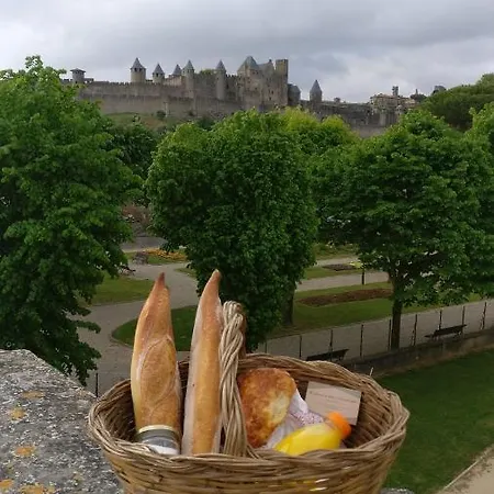 La Terrasse, Au Calme En Bastide *